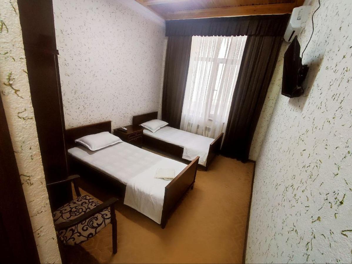 Omar Family Resort Bukhara Esterno foto