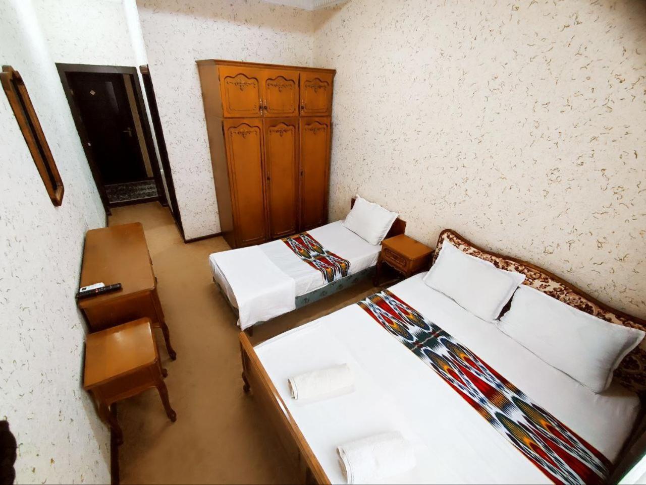 Omar Family Resort Bukhara Esterno foto