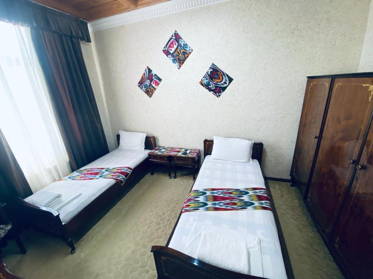 Omar Family Resort Bukhara Esterno foto