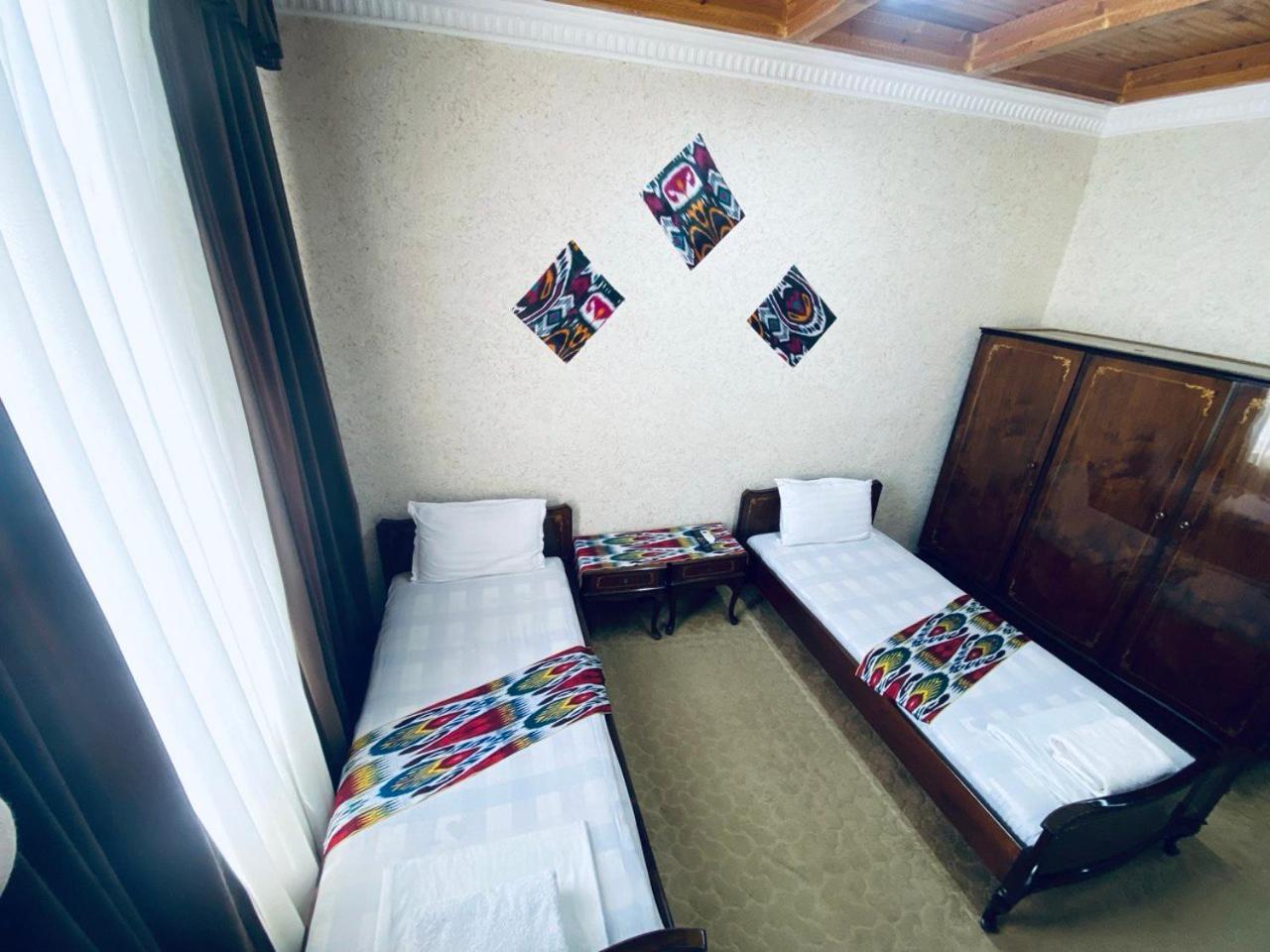 Omar Family Resort Bukhara Esterno foto