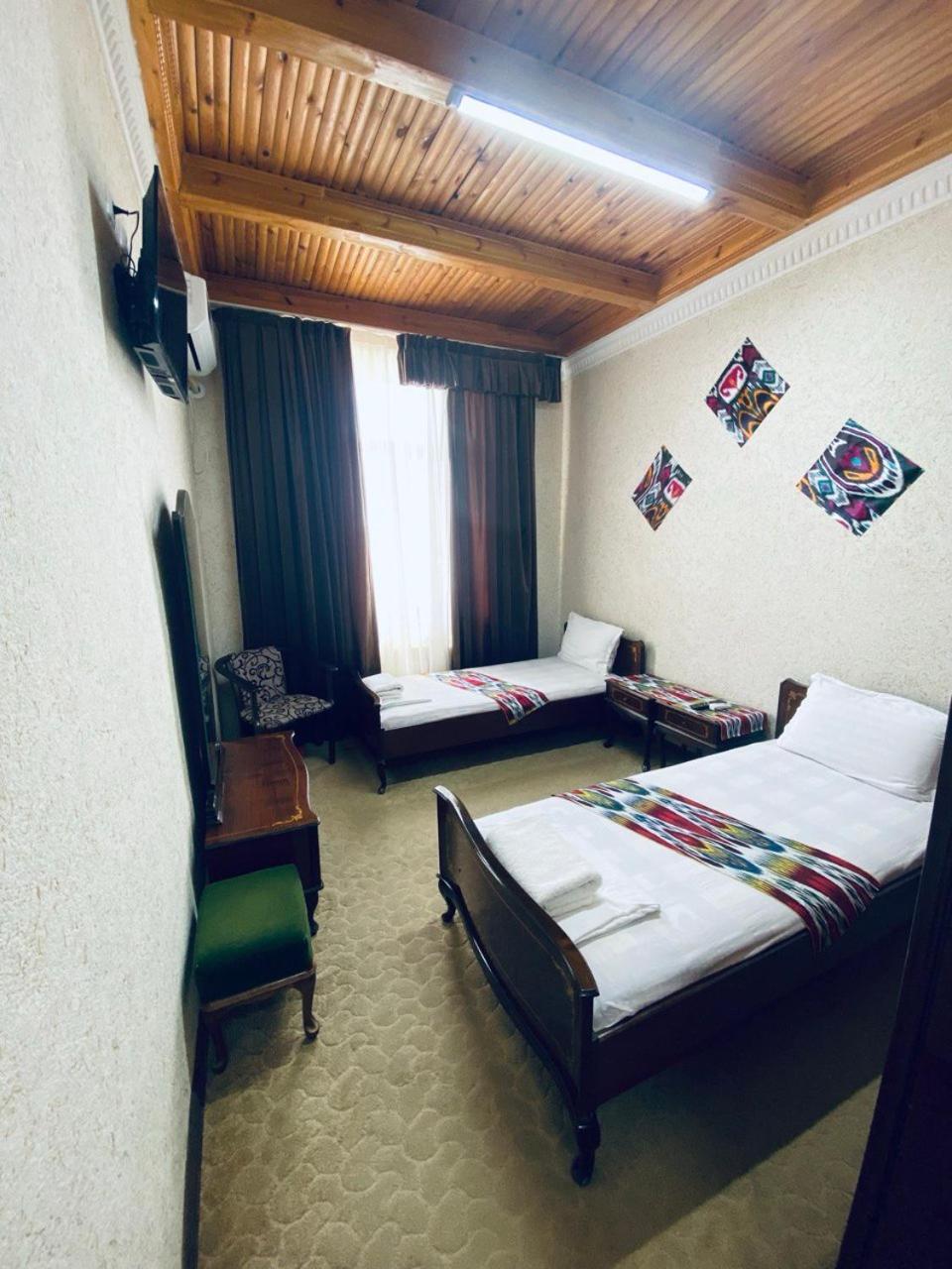 Omar Family Resort Bukhara Esterno foto